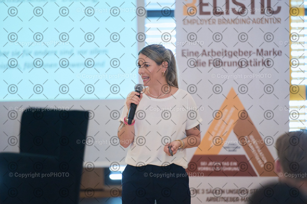 218_202509_EmployerBranding_NZ6_9983 | proPHOTO - Realisiert mit Pictrs.com