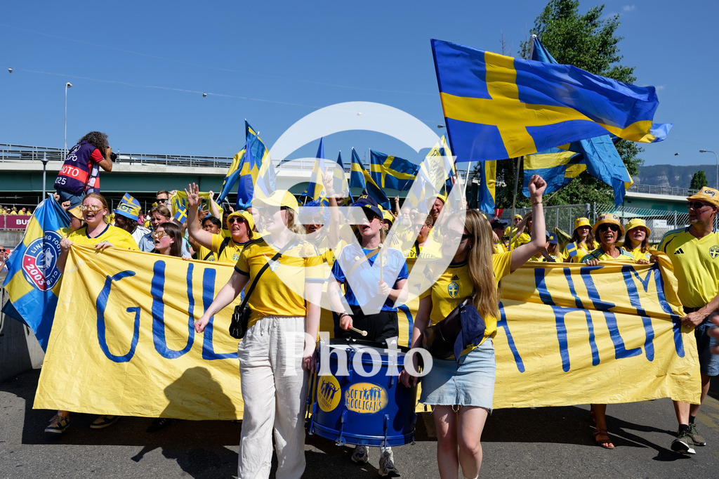 Denmark v Sweden - UEFA Women's EURO 2025 Group C | GENEVA, SWITZERLAND - JULY 4: Fans of Sweden arriving at the stadium before the UEFA Womens EURO 2025 Group C match between Denmark and Sweden at Stade de Geneve on July 4, 2025 in Geneva, Switzerland. (Photo by Giuseppe Velletri/Sports Press Photo/Getty Images)