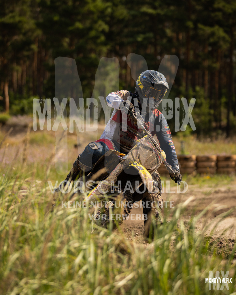 866A1417 | mxndyyvipix