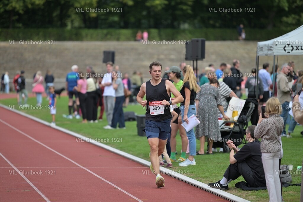 2026-08-23_Sparkassenlauf_10KM_KH_000935 | Die Fotografen - Realisiert mit Pictrs.com