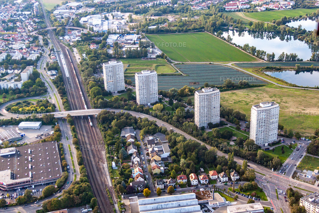 Luftbild: BG Unfallklink im Ortsteil Friesenheim in Ludwigshafen im Bundesland Rheinland-Pfalz in Deutschland. Foto: IMG_71160.jpg vom 27.08.2014 durch Werner Riehm/FLY-FOTO.de