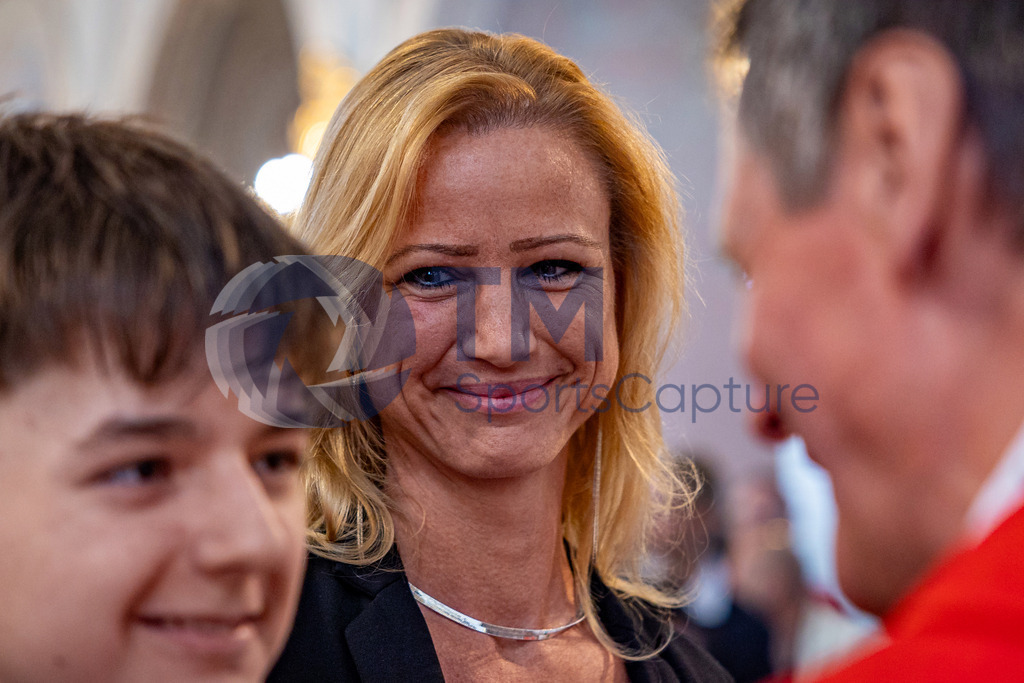 Trainproduction-20240519-1 | Firmung Klagenfurt-Dom 19.05.2024 10:30 Uhr