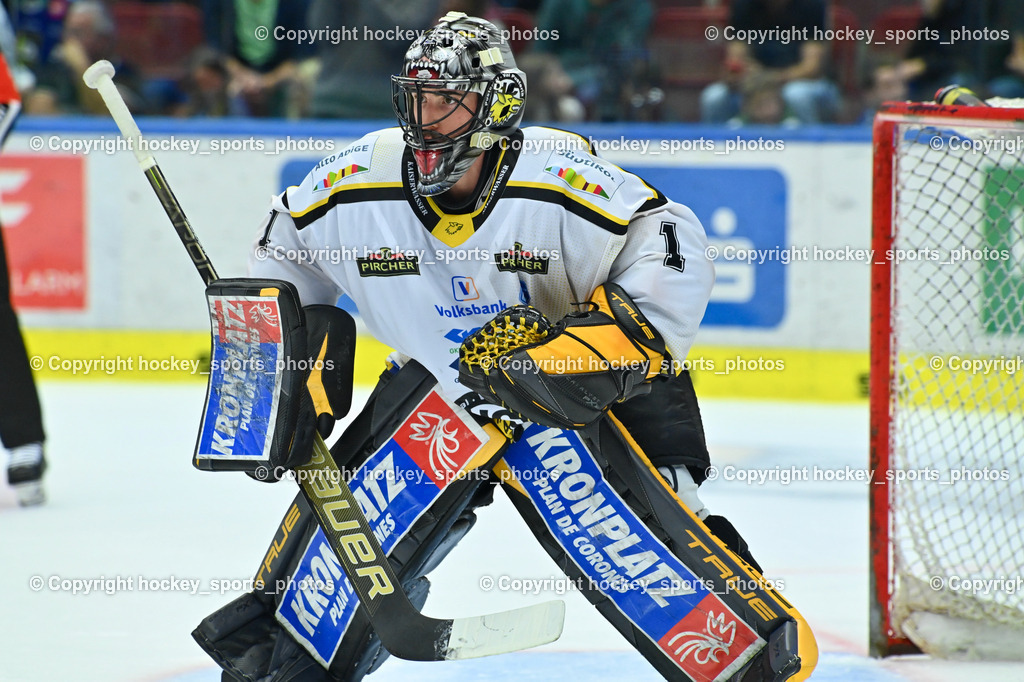 EC IDM Wärmepumpen VSV vs. HC Pustertal 8.10.2023 | #1 SMITH Jacob HC Pustertal, EC IDM Wärmepumpen VSV vs. HC Pustertal 8.10.2023, EC IDM Wärmepumpen VSV vs. HC Pustertal am 08.10.2023 in Villach (Stadthalle Villach), Austria, (Photo by Bernd Stefan)