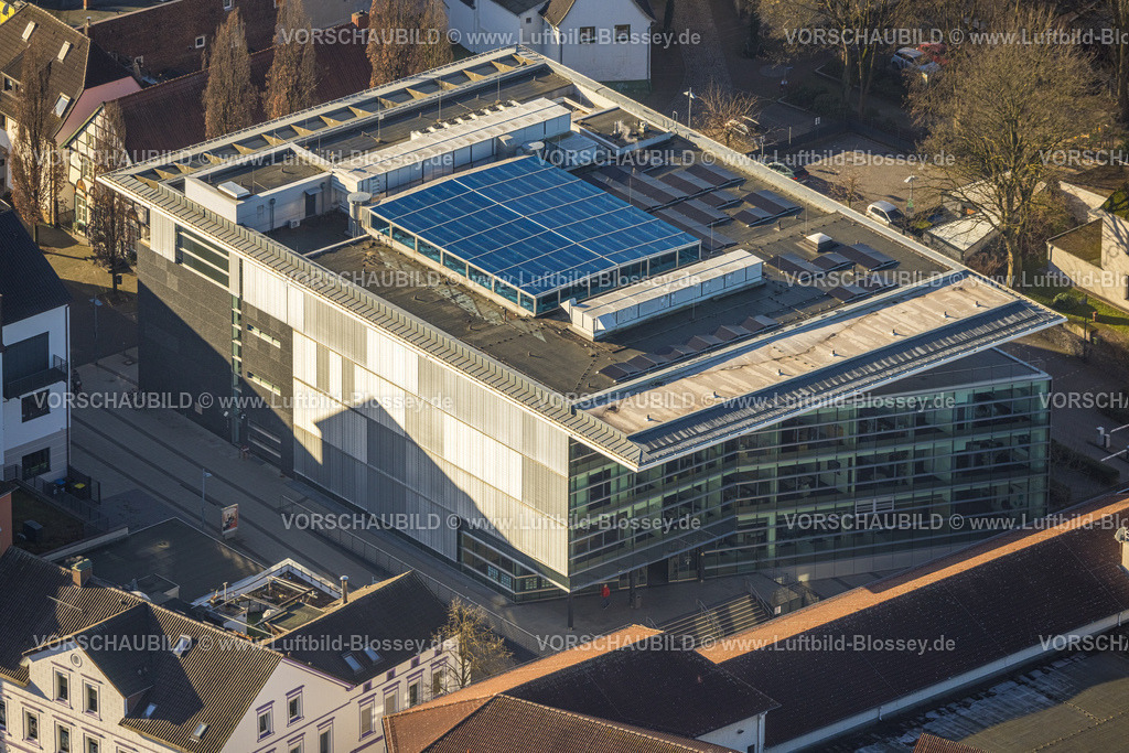 Unna240100455 | Luftbild, Volksbank Unna Hauptstelle mit Solardach, Unna, Ruhrgebiet, Nordrhein-Westfalen, Deutschland