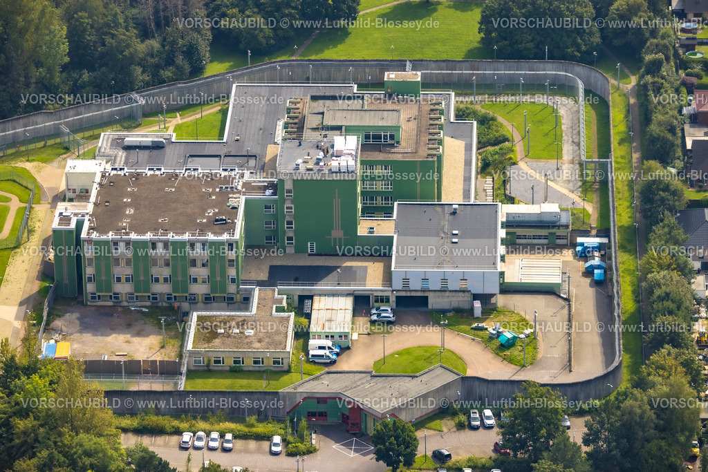 Froendenberg230901849 | Luftbild, Justizvollzugskrankenhaus NRW, Fröndenberg, Ruhrgebiet, Nordrhein-Westfalen, Deutschland