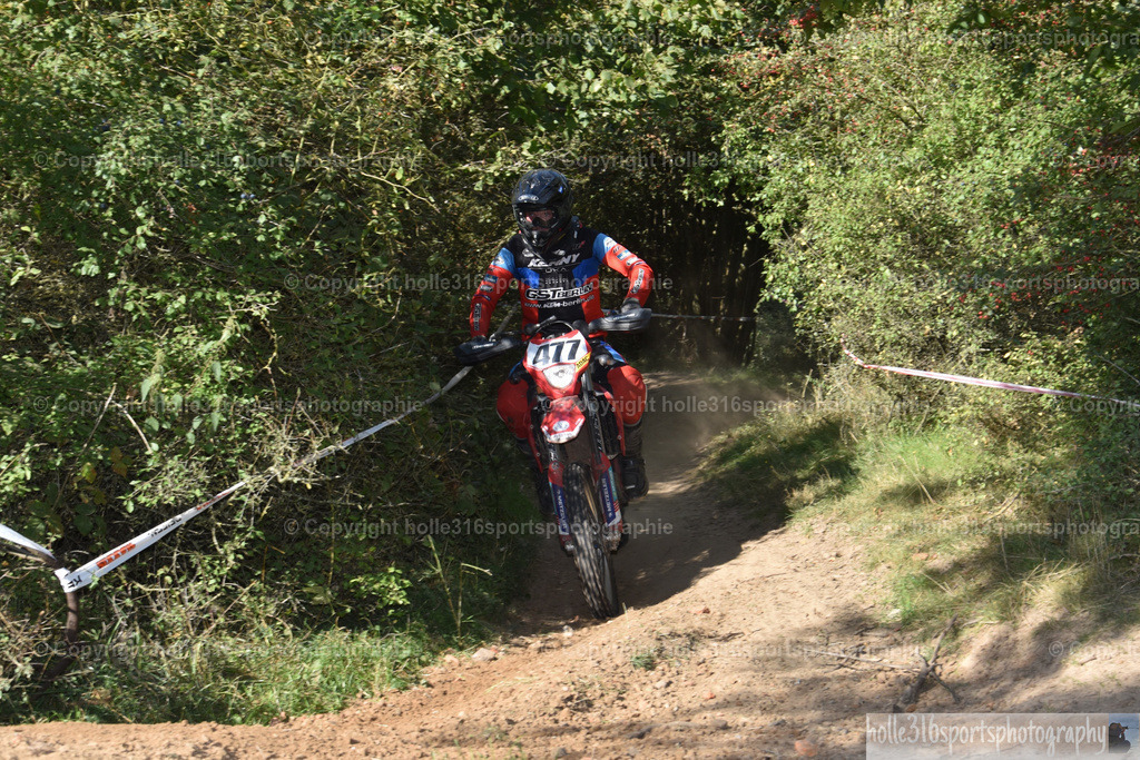 DSC_0276 | Sportfotografie , Motorsport, Motoross, Reitsport, Mointainbike, Enduro,
Landschaft , Outdoor, Eventfotografie, Landschaft, Bilder online bestellen - Realisiert mit Pictrs.com