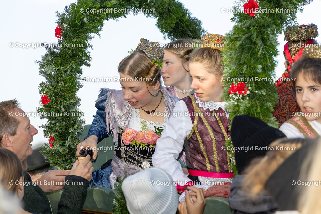 LBT24-1002 | foto-bettina-krinner - Realisiert mit Pictrs.com