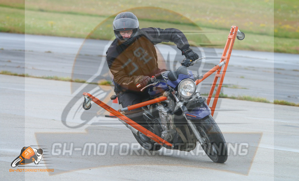 IMG_0806 | gh-motorradtraining-foto.de - Realisiert mit Pictrs.com