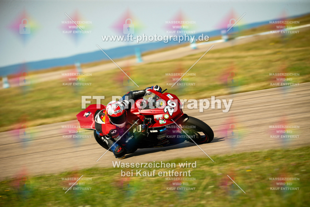 _MOT6121 | Hier findet Ihr Bilder von Touristenfahrten auf der Nürburgring Nordschleife oder von anderen Veranstaltungen die ich besucht habe. Viel Spass beim Durch Schauen 