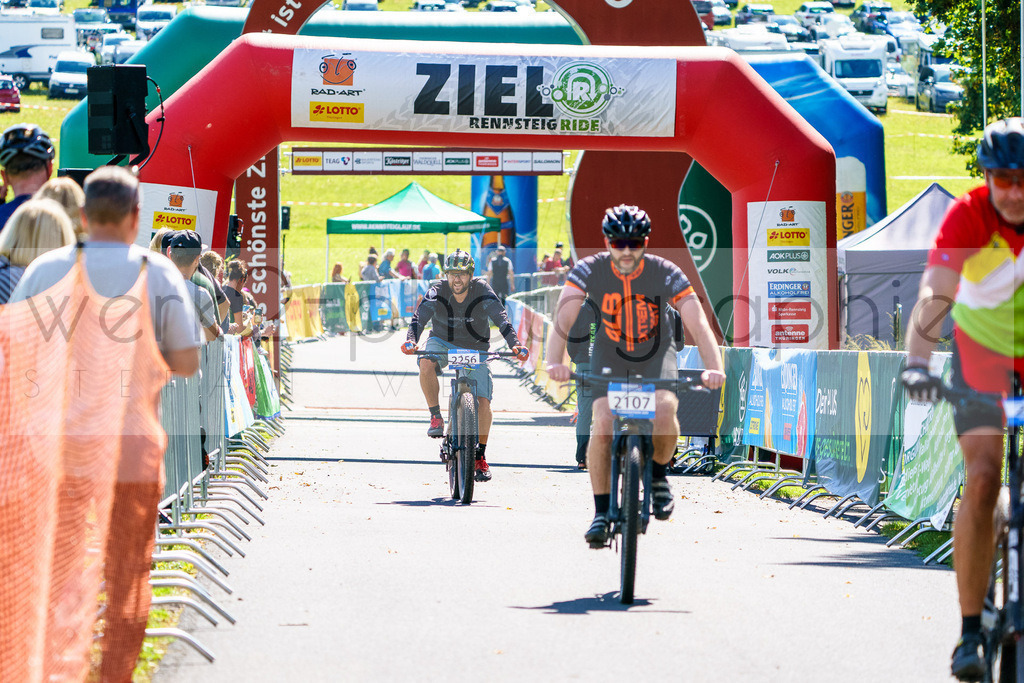 RIDE Zieleinlauf | Schmiedefeld 07. September