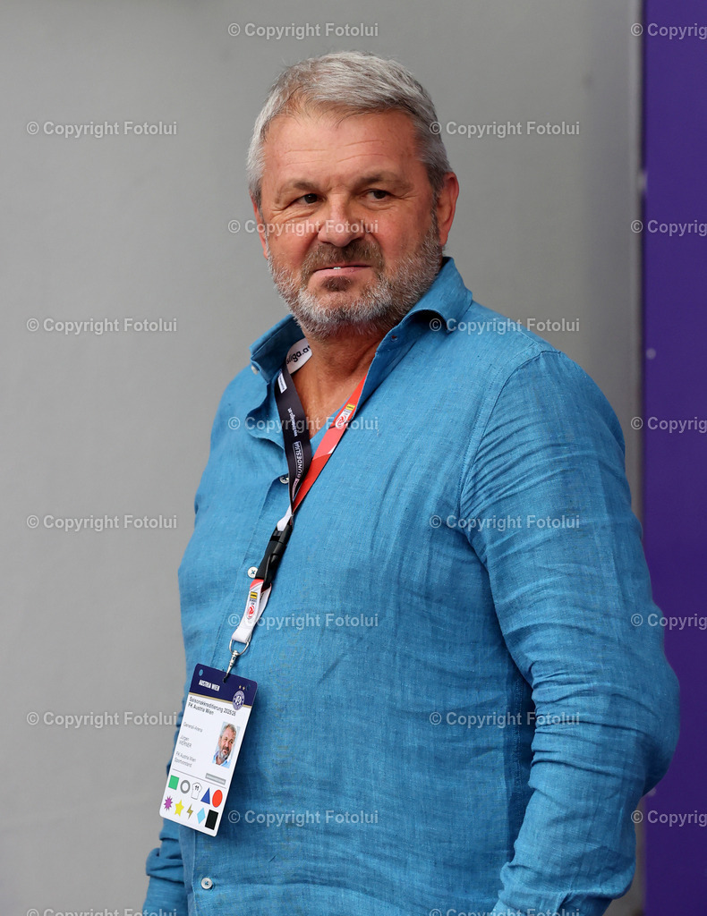 A_LUI_100825_04 | SPORT,FUSSBALL,ADMIRAL BUNDESLIGA FK AUSTRIA WIEN-RZ PELLETS WAC 10.08.2025 IM BILD:VORSTAND JUERGEN WERNER    (AUSTRIA WIEN) FOTO:FOTOLUI/MW  