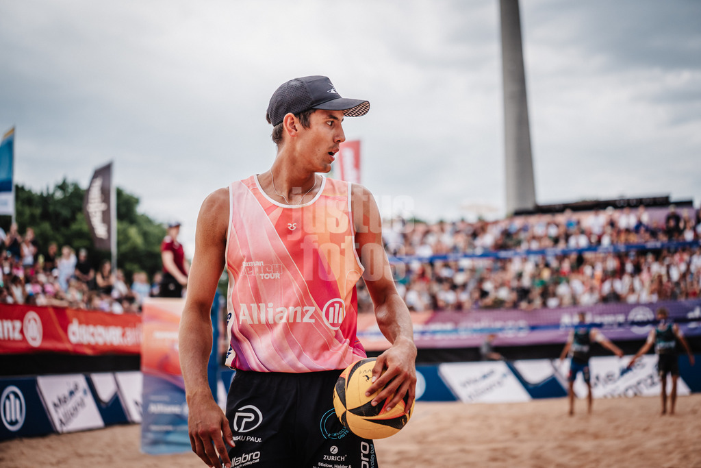 Beachvolleyball | Männer | Allianz German Beach Tour 2025 | Tourstop München | 06.07.2025 | Valentin Schneckenburger