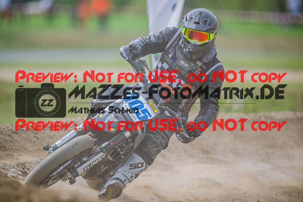 MaZZes_FotoMatrix_220904_0775 | S3