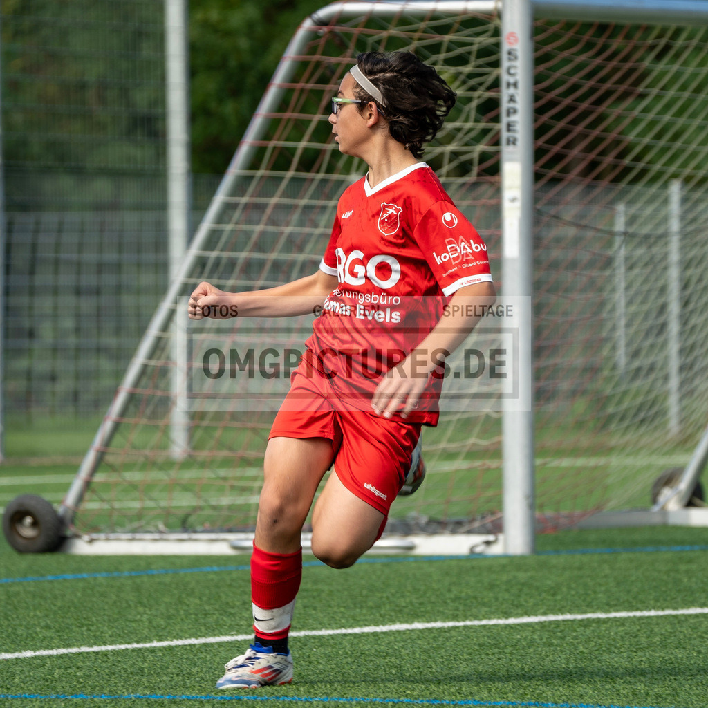 _DSC2193 | www.omgpictures.de, Sportfotograf, Verein, Fotograf, Baden Württemberg, Stuttgart, Heilbronn, omgpictures, Spieltag,  - Realisiert mit Pictrs.com