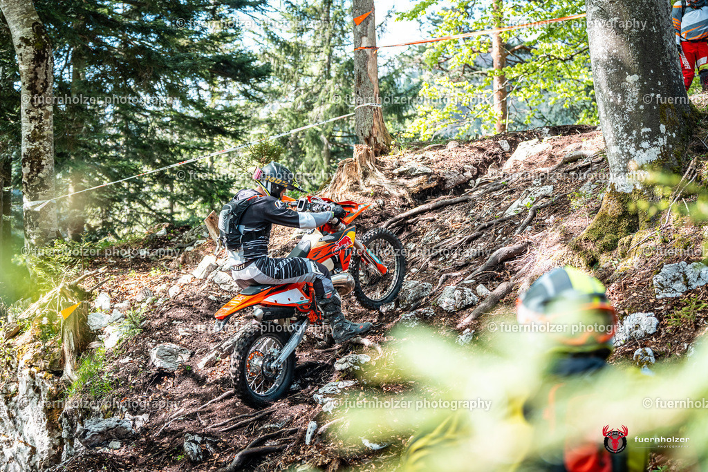 fuernholzer_250501-C2-139 | Fotografische Impressionen von der Red Stag Enduro Extreme by fuernholzer-photography.com. Endurosport in Österreich fotografisch festgehalten von fuernholzer. Auftragsfotografie für Private, Gewerbefotos und Industriefotografie. Eventfotografie, Sportfotografie und Motorsportfotografie. Anbieter von Fotoworkshops, Fototraining, fotografischen Vorträgen und Fotoseminaren.