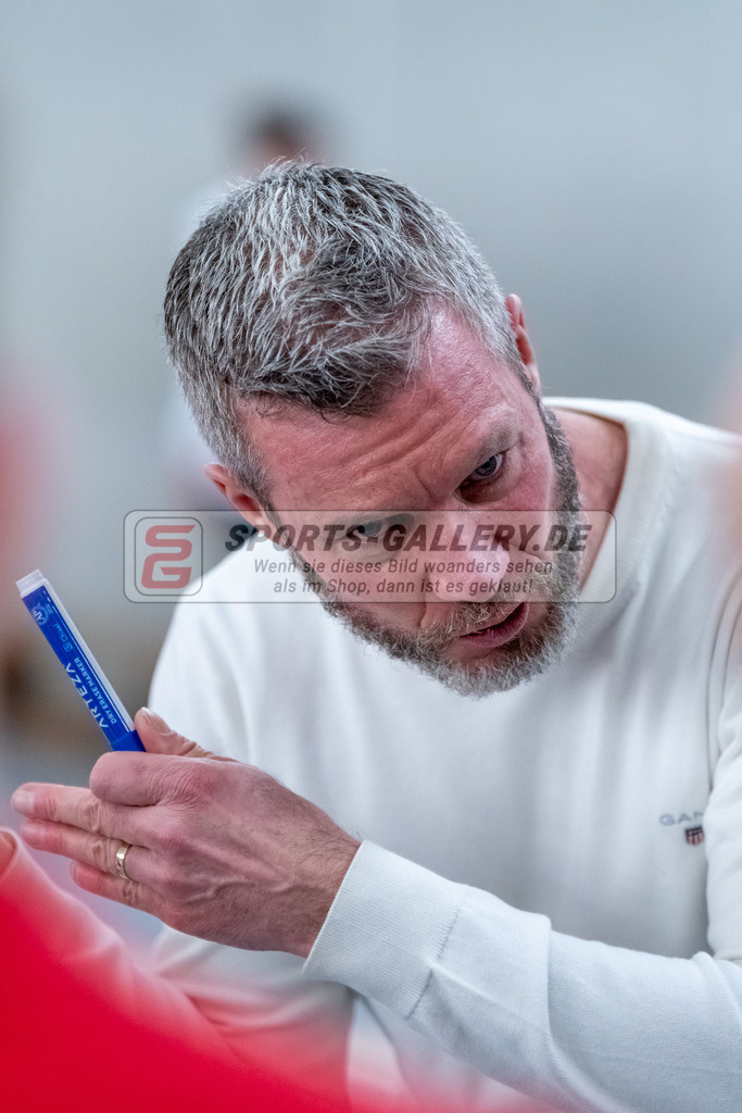 HK_20250202_102308 | 2. Bundesliga Halle Herren Club Raffelberg - Schwarz Weiss Köln am 2.2.2025 Halle am Raffelberg, Duisburg ,
