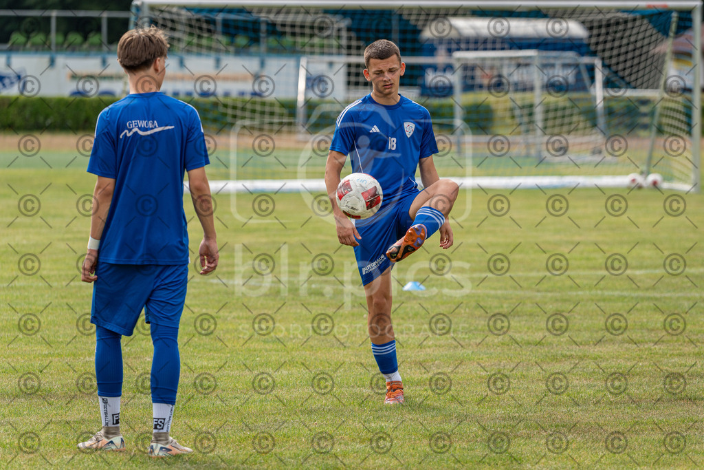 _DSC7717 | Professionelle Fußball- und Sportfotografie. Spielbilder online ansehen und kaufen – Einzelbilder oder komplette Galerien in hoher Qualität. - Realisiert mit Pictrs.com