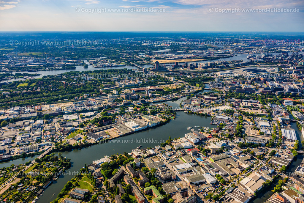 Hamburg_Rothenburgsort_ELS_7963200925 | HAMBURG 20.09.2025 Industrie- und Gewerbegebiet " Großmannstraße " an der Straße Bullenhuser Damm in Hamburg, Deutschland. // Industrial and commercial area " Grossmannstrasse " on street Bullenhuser Damm in Hamburg, Germany. Foto: Martin Elsen