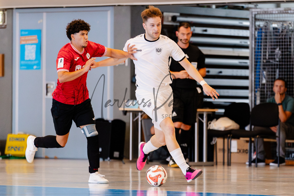Futsal-Bundesliga, Saison 2025/2026, 2. Spieltag: SC Preußen Münster - FC Liria Futsal Berlin | Futsal-Bundesliga, Saison 2025/2026, 2. Spieltag, SC Preußen Münster empfängt FC Liria Berlin in der Universitäts-Sporthalle in Münster. Foto: sportfotografie.ms | Markus Paletta - Realisiert mit Pictrs.com
