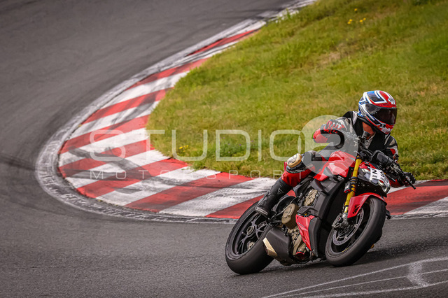 0290-250911-OSL-009_290 | Deine Full-Service-Agentur für ✔️Videoproduktionen und ✔️Motorsportfotografie Jetzt Angebot anfragen!