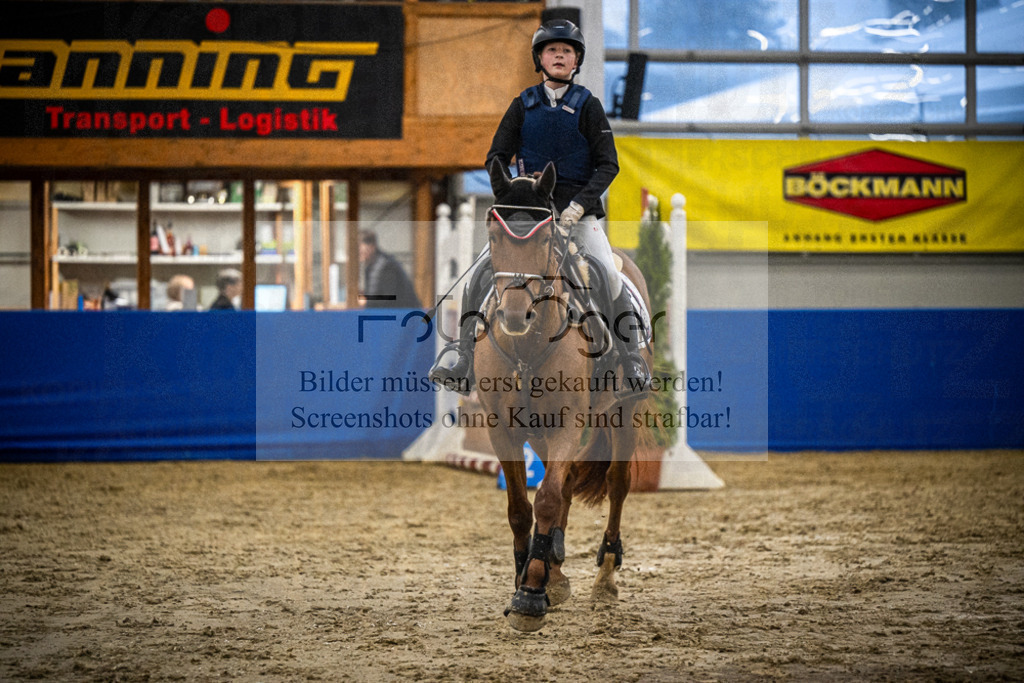 DOS_0718 | Entdecke hochwertige Reitturnierfotos von Foto Oger. Professionell, emotional und authentisch – jetzt Lieblingsmomente im Shop bestellen.Deutschlandweite Turnierfotografie. - Realisiert mit Pictrs.com