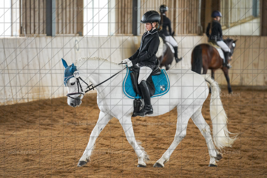 20230521-FAH05951 | Frühjahrsturnier, Landsberg am Lech, 2023, Reitclub Landsberg, Turnierbilder, Fotos Turnier Landsberg, Fotoagentur Herrmann, Turnierfotografen Bayern, Reitsport Fotograf, Pferde Fotograf