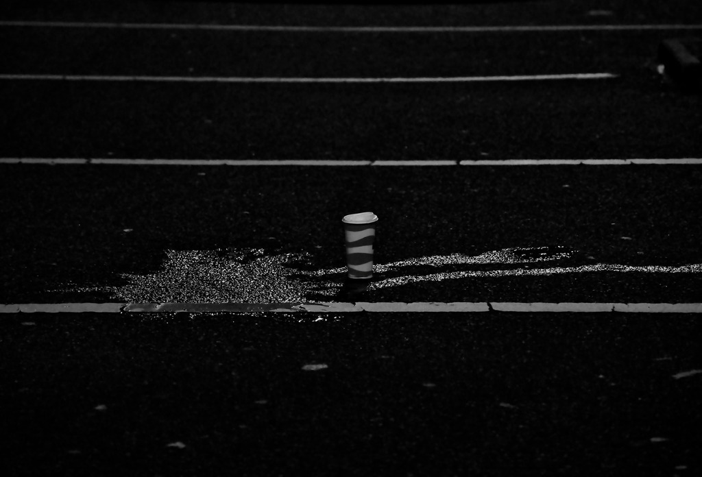 Society | b/w - Realisiert mit Pictrs.com