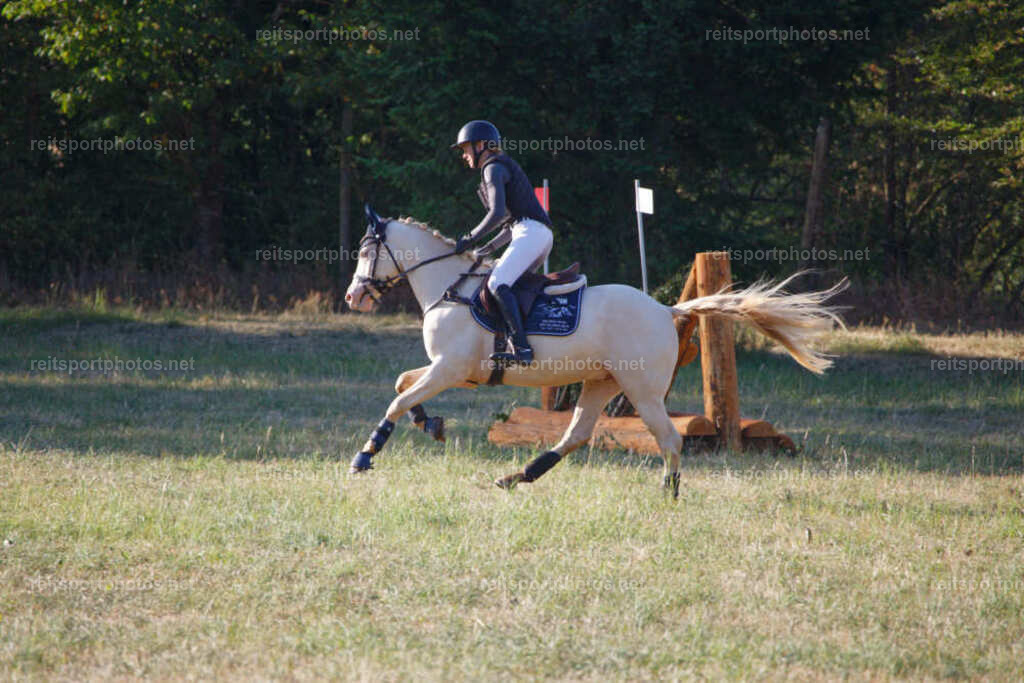 JHE_0359 | JoYa Fotografie - Realisiert mit Pictrs.com