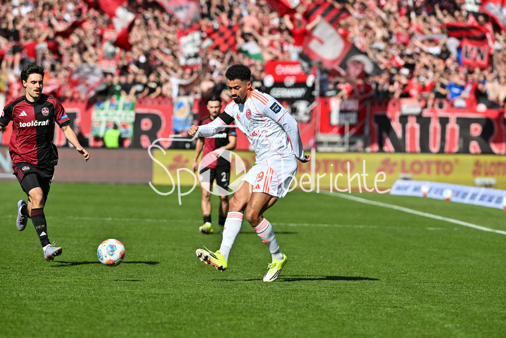 1. FC Nürnberg - Fortuna Düsseldorf | NUREMBERG, GERMANY - 07. MARCH:  am Ball Emmanuel IYOHA (Fortuna Düsseldorf 19) / Einzelfoto / Freisteller während dem Match zwischen dem 1. FC Nürnberg und Fortuna Düsseldorf am 25. Spieltag der 2. Bundesliga im Max Morlock Stadion / DFL REGULATIONS PROHIBIT ANY USE OF PHOTOGRAPHS AS IMAGE SEQUENCES AND/OR QUASI-VIDEO