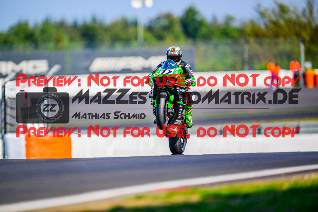 MaZZes_FotoMatrix_240901_6007705_5963 | STK1000