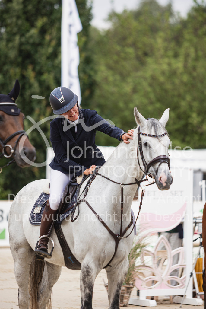 250712_BHO_ZweiPh-M1-1-501 | Deine schönsten Turniermomente als professionelle Fotos! Entdecke hochwertige Pferdesport-Fotografie im Online-Shop. Jetzt Fotos finden & bestellen!