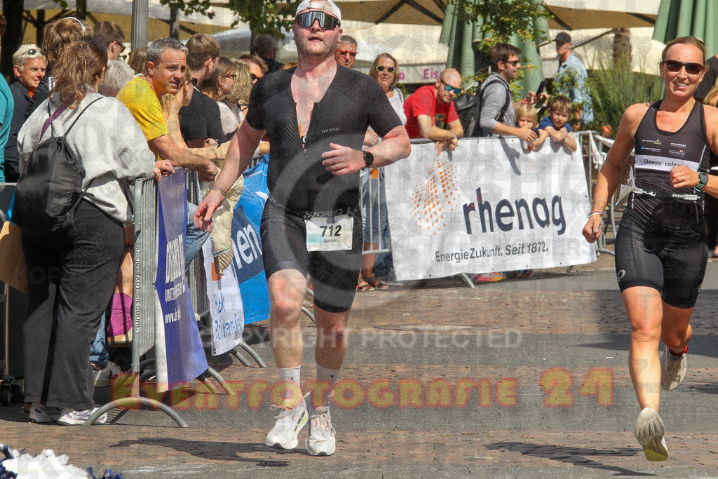 250824_1500_EV4_2489 | Sportfotografie im Rhein-Sieg Kreis, Köln, Bonn, NRW, Rheinland Pfalz, Hessen, etc. Unser Tätigkeitsfeld umfasst den Laufsport vom Volkslauf über den Marathon, Duathlon, Triathon bis zum Ultralauf wie Kölnpfad Ultra oder Schindertrail.