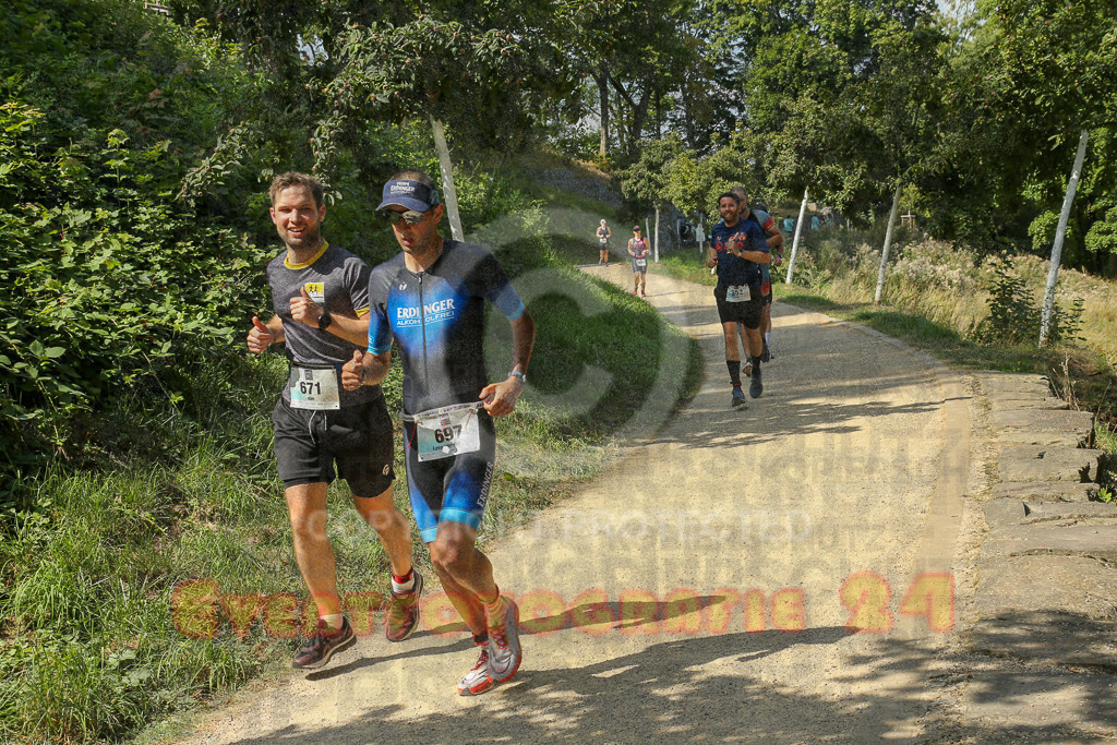 250824_1436_EX1_6856 | Sportfotografie im Rhein-Sieg Kreis, Köln, Bonn, NRW, Rheinland Pfalz, Hessen, etc. Unser Tätigkeitsfeld umfasst den Laufsport vom Volkslauf über den Marathon, Duathlon, Triathon bis zum Ultralauf wie Kölnpfad Ultra oder Schindertrail.
