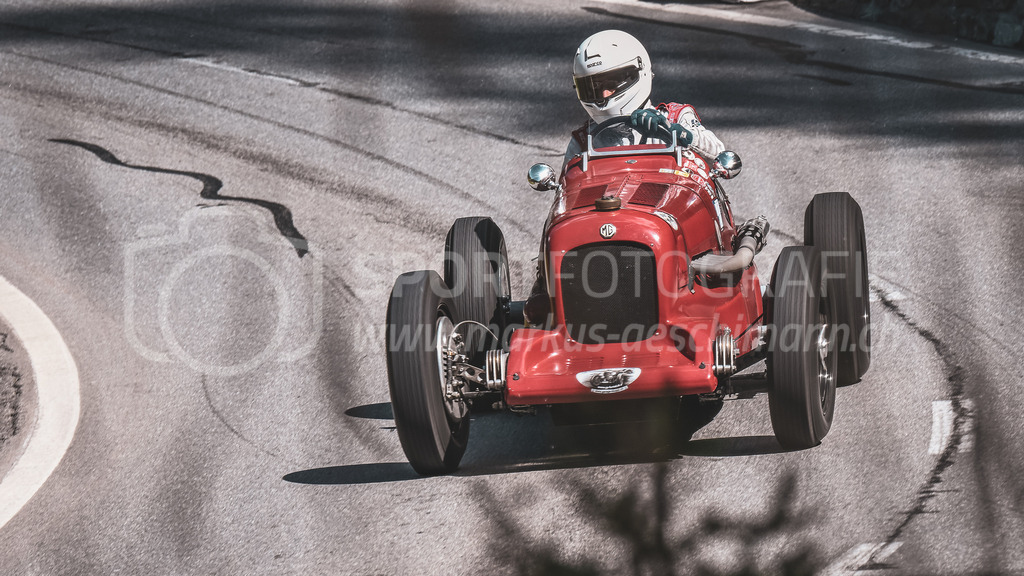 19. Arosa ClassicCar 2023 - 2. September 2023 | 19. Arosa ClassicCar 2023
Arosa, Schweiz
Schweinfurth Urs aus Hüttikon mit der Startnummer 120 in einem MG K1, Jahrgang 1934, in der Klasse Alpine Performance.
@arosaclassiccar, @arosa.official, #arosaclassiccar, #arosa, #76curves, #classiccar
Bild: Sportfotografie Markus Aeschimann | www.markus-aeschimann.ch - Realisiert mit Pictrs.com