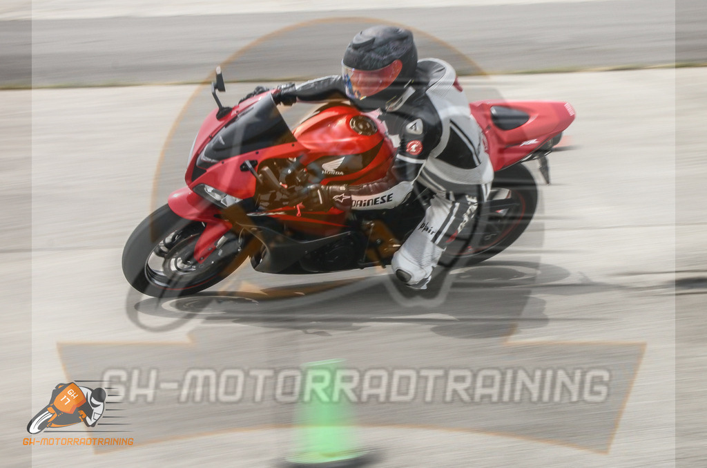 IMG_2936 | gh-motorradtraining-foto.de - Realisiert mit Pictrs.com