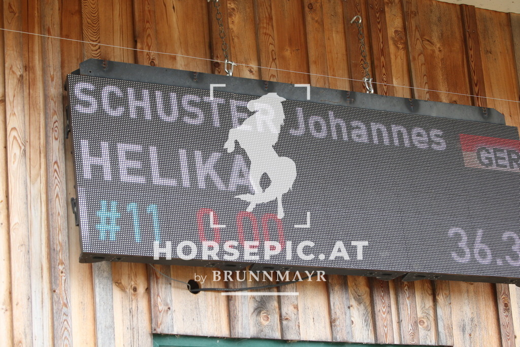 DL2Q3767 | Willkommen bei Brunnmayr - Design & Fotografie – Ihrem Spezialisten für Reitturniere und Pferdeveranstaltungen in Oberösterreich, Salzburg und Bayern! Seit über 17 Jahren sind wir leidenschaftlich dabei.