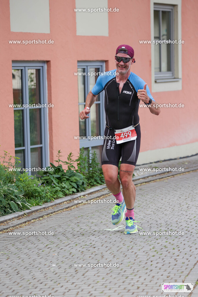 KSZ_9556 | Stadttriathlon Erding 2025. #yourpictrs #sportshot_your_pictrs @Sportshotphotography #stadttriathlonerding Copyright: www.sportshot.de