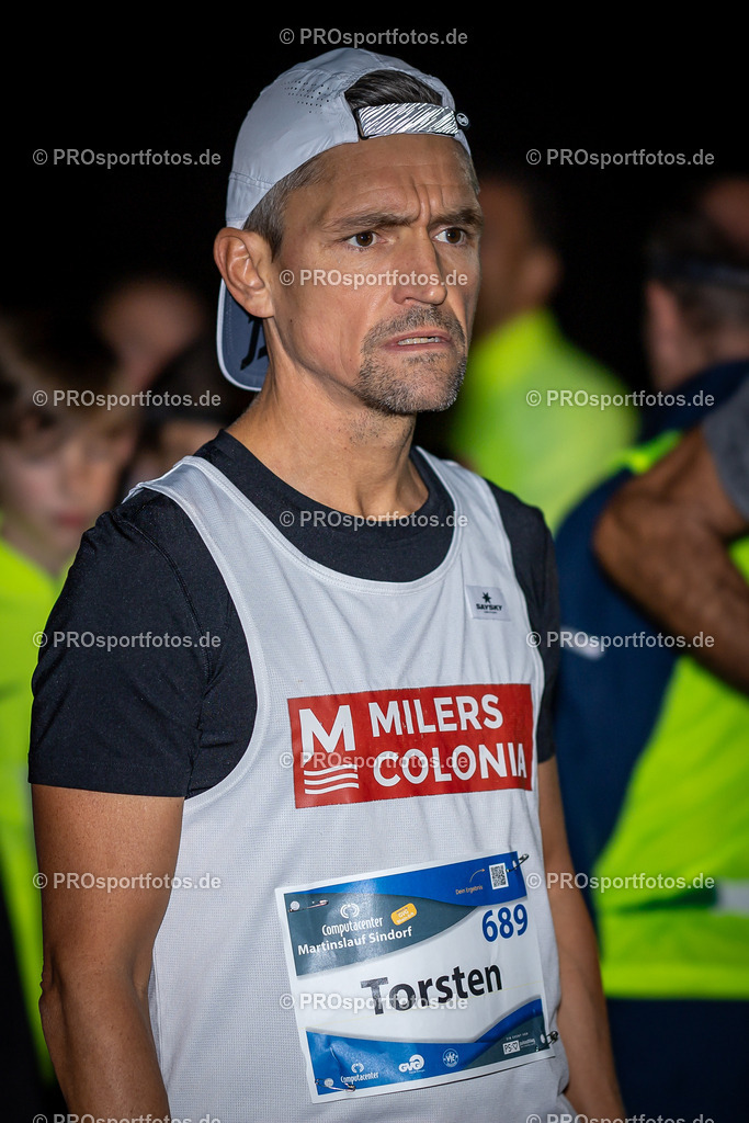 Martinslauf Sindorf 2023 in Kerpen-Sindorf, 09.11.2023 | Impressionen vom Martinslauf Sindorf 2023 am 09.11.2023 in Kerpen-Sindorf (Nordrhein-Westfalen).