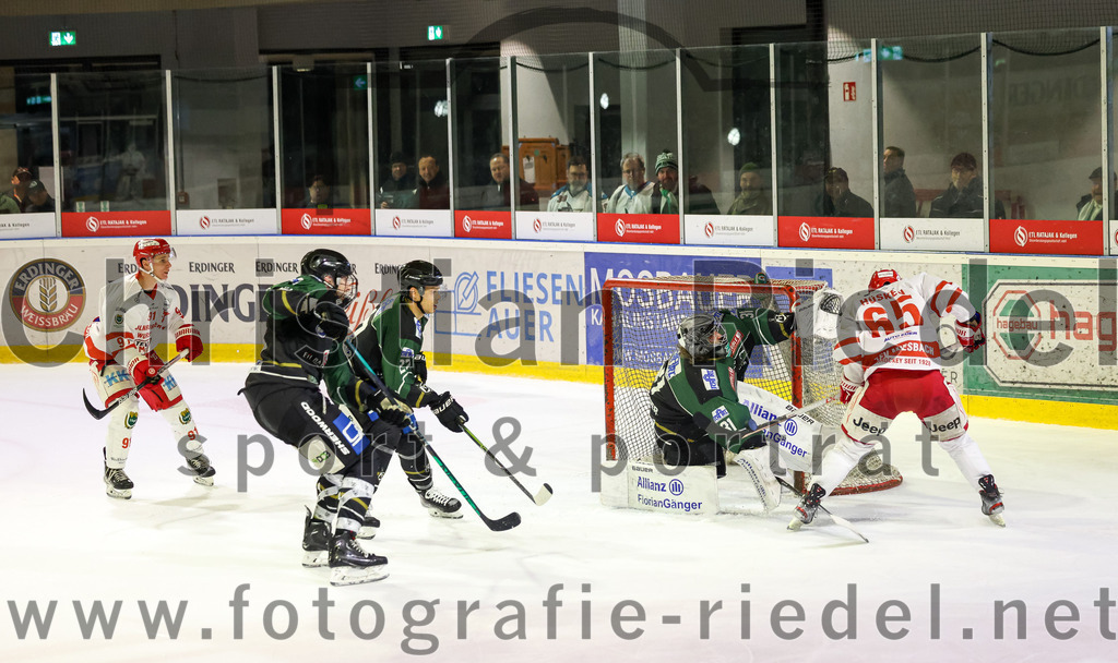 2023-03-10_058_TSV_Erding_gegen_TEV_Miesbach | Erding, Deutschland, 10.03.2023:
Eishockey, Bayernliga Playoffs 2022 / 2023, Halbfinale, TSV Erding gegen TEV Miesbach, Endergebnis: 2:0

Foto: Christian Riedel / fotografie-riedel.net