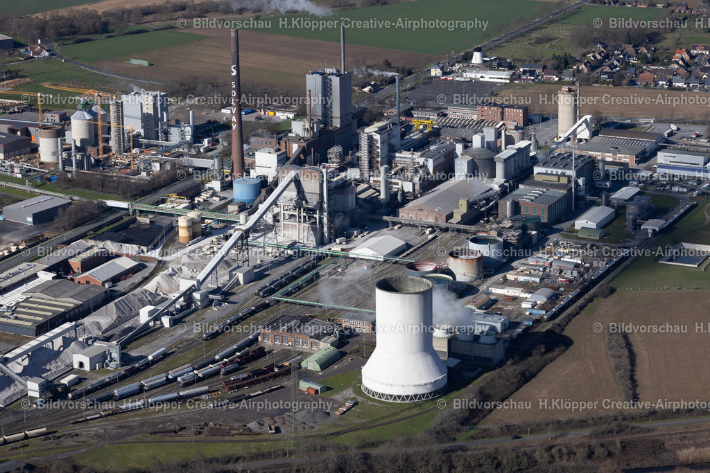 Luftbilder Xantener Str._Solvay Chemicals GmbH_47495 Rheinberg-1469 | Aerial view industry ,Xantener Str., Rheinberg ,Solvay Chemicals GmbH,Germany , Europe , North Rhine-Westphalia,Germany,Europe - Realisiert mit Pictrs.com