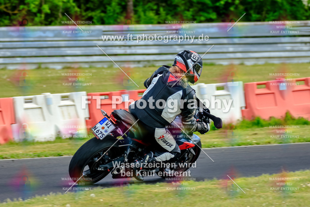 _OTO2518 | Hier findet Ihr Bilder von Touristenfahrten auf der Nürburgring Nordschleife oder von anderen Veranstaltungen die ich besucht habe. Viel Spass beim Durch Schauen 