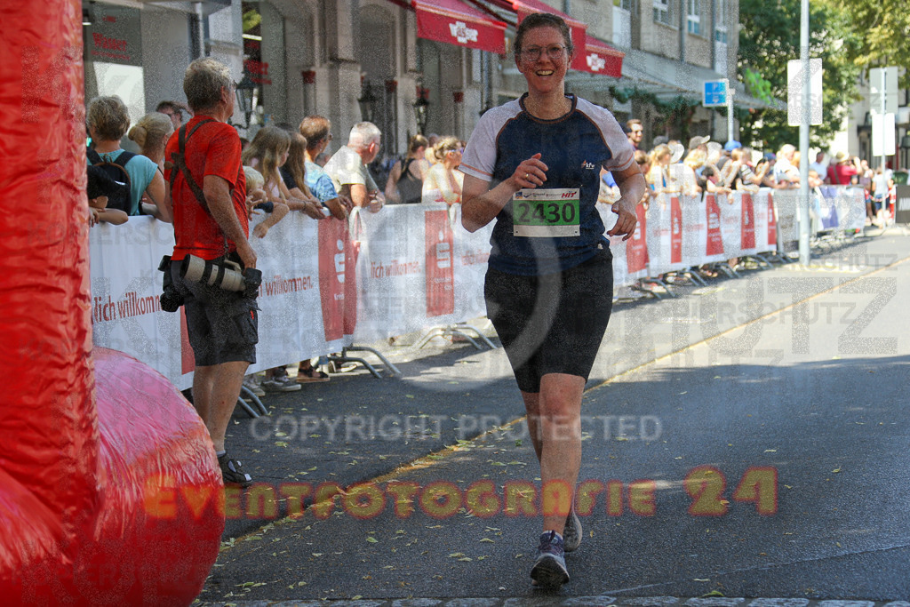 250621_1220_EX1_5676 | Sportfotografie im Rhein-Sieg Kreis, Köln, Bonn, NRW, Rheinland Pfalz, Hessen, etc. Unser Tätigkeitsfeld umfasst den Laufsport vom Volkslauf über den Marathon, Duathlon, Triathon bis zum Ultralauf wie Kölnpfad Ultra oder Schindertrail.
