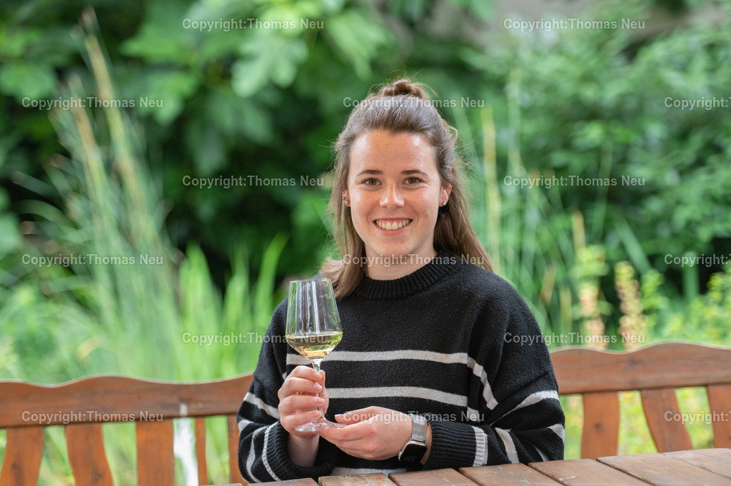 DSC_9220 | Katja Simon aus Zwingenberg ist Gebietsweinkönigin der Hessischen Bergstrasse für 2024/2025