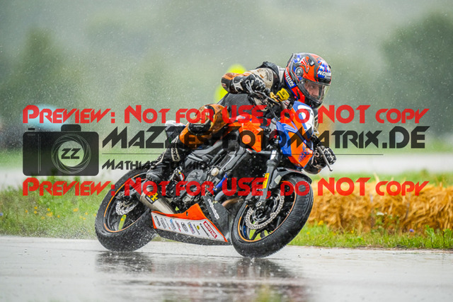 MaZZes_FotoMatrix_220918_6754 | TWIN CUP