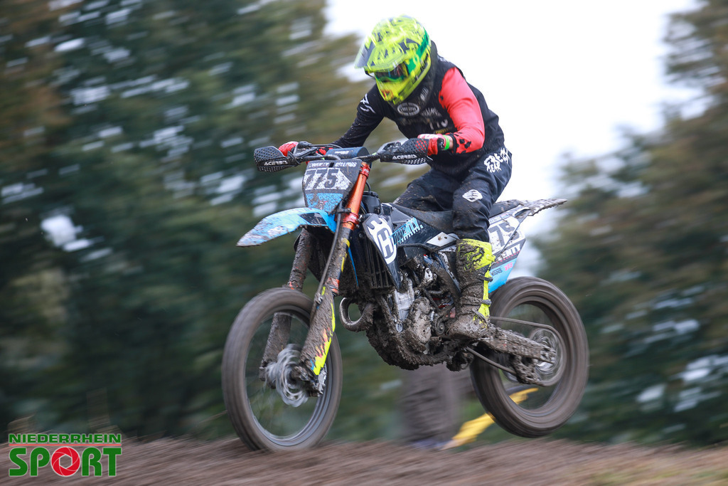 OpenTrack2024_Samstag_012 | Bildergalerie von Sport-Ereignissen aber auch von weiteren spannenden Dingen - nicht nur vom Niederrhein. In Anlehnung an den bekannten Spruch von Hanns Dieter Hüsch heißt das Motto: "Niederrhein ist überall".  - Realisiert mit Pictrs.com