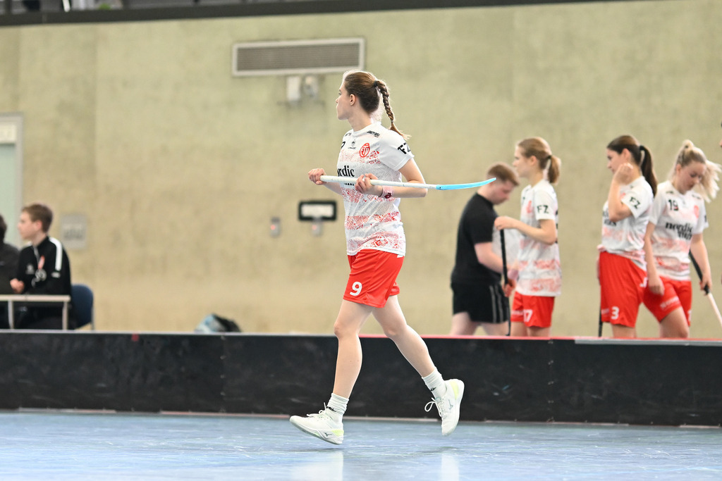 Floorball I Frauen I Saison 2023-2024 I 1. Frauen Floorball-Bundesliga I Playoffs 3. Spieltag I ETV Lady Piranhhas Hamburg - Dümptener Füchse | Der Sportfotograf. - Realisiert mit Pictrs.com