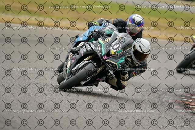 25bt05-0310 | markuskiefer.com - Realisiert mit Pictrs.com