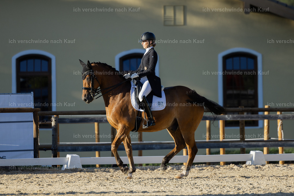 FHC2026_P09_12_19258 | Fichtenhof Classics 2026 – Grand Prix de Dressage - VOLTAIRE Design Preis, Reitanlage Fichtenhof, Sch ftlarn