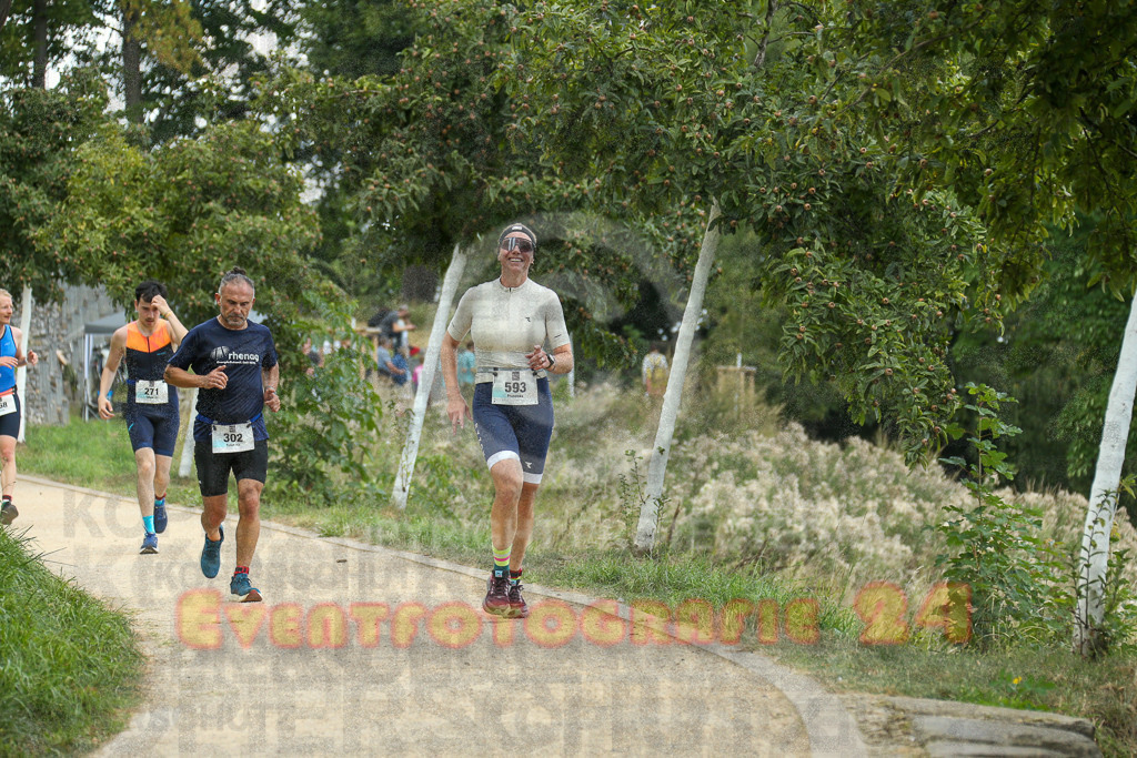 250824_1355_EX1_4299 | Sportfotografie im Rhein-Sieg Kreis, Köln, Bonn, NRW, Rheinland Pfalz, Hessen, etc. Unser Tätigkeitsfeld umfasst den Laufsport vom Volkslauf über den Marathon, Duathlon, Triathon bis zum Ultralauf wie Kölnpfad Ultra oder Schindertrail.