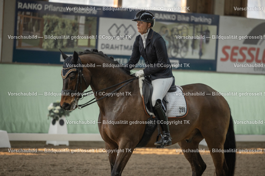 _D5A4049 | Emotionale Pferde- & People-Fotografie rund um Heidelberg, Leimen & Umgebung. Natürliche Fotos von Pferd, Mensch & Familie. Jetzt Termin sichern!